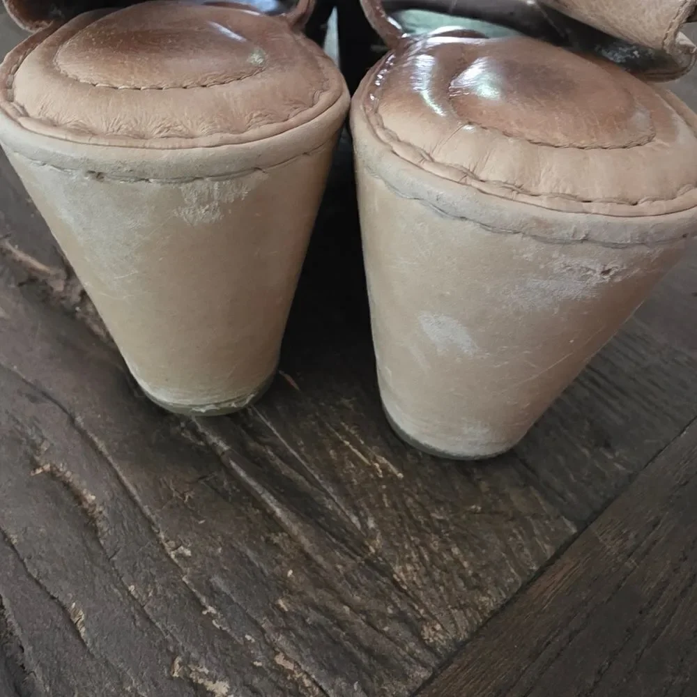 Born Orbit Tan Slingback Leather Platform Open Toe Shoes